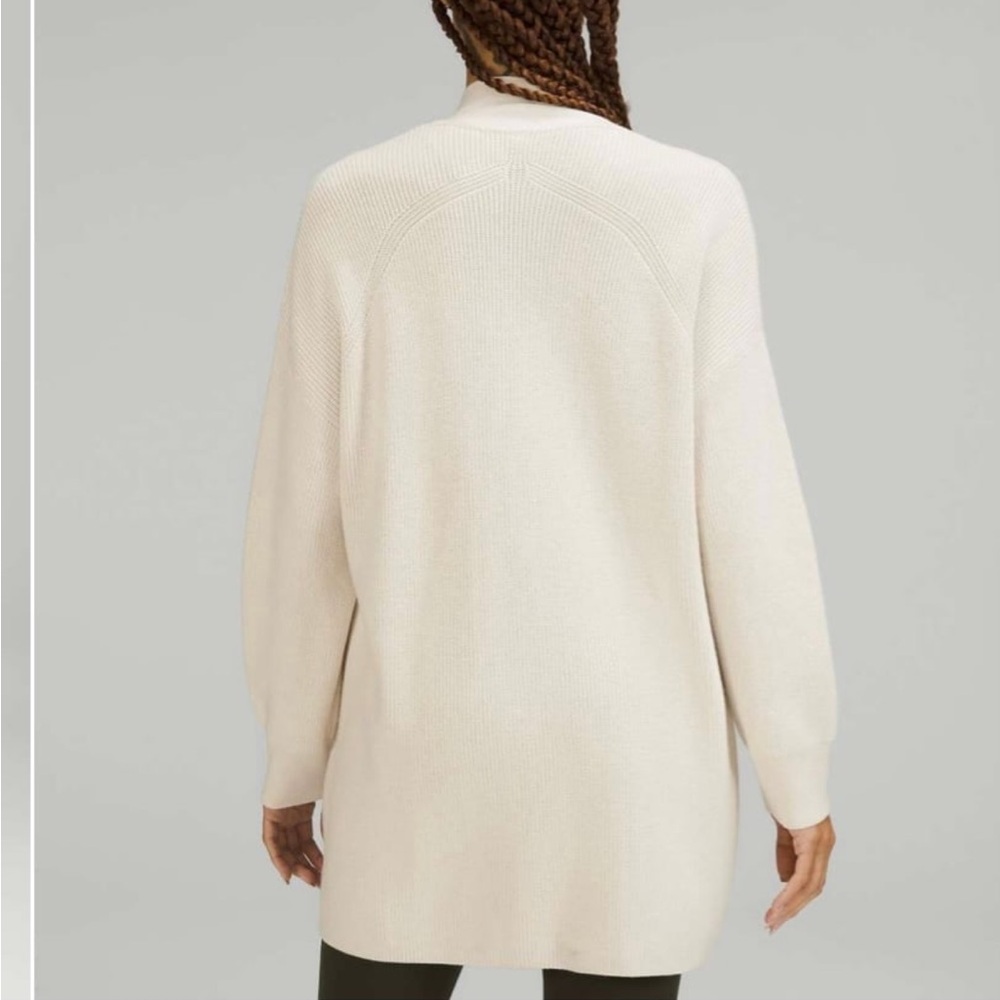 Lululemon Merino Wool Blend Wrap in White Opal